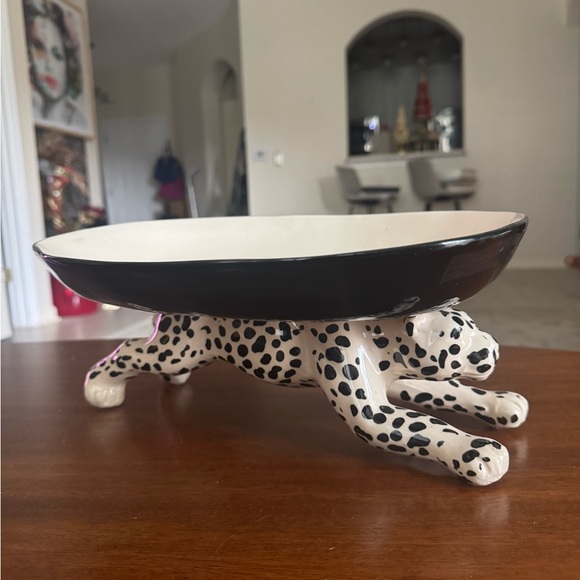 Pier 1 Spotted Cheetah Ceramic Serving Bowl Centerpiece Dish Black Cream Stand - Picture 8 of 11